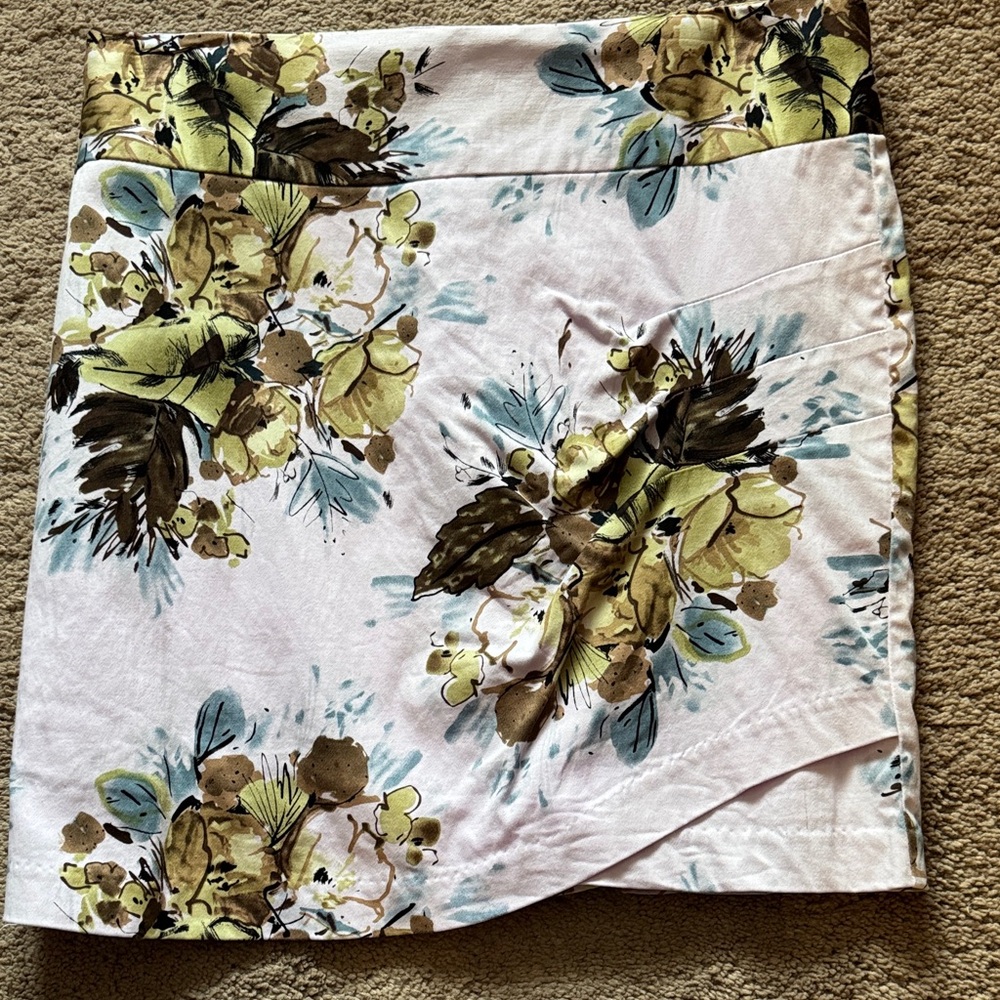 Floral Multi Mini Color Cotton Skirt. Size large.